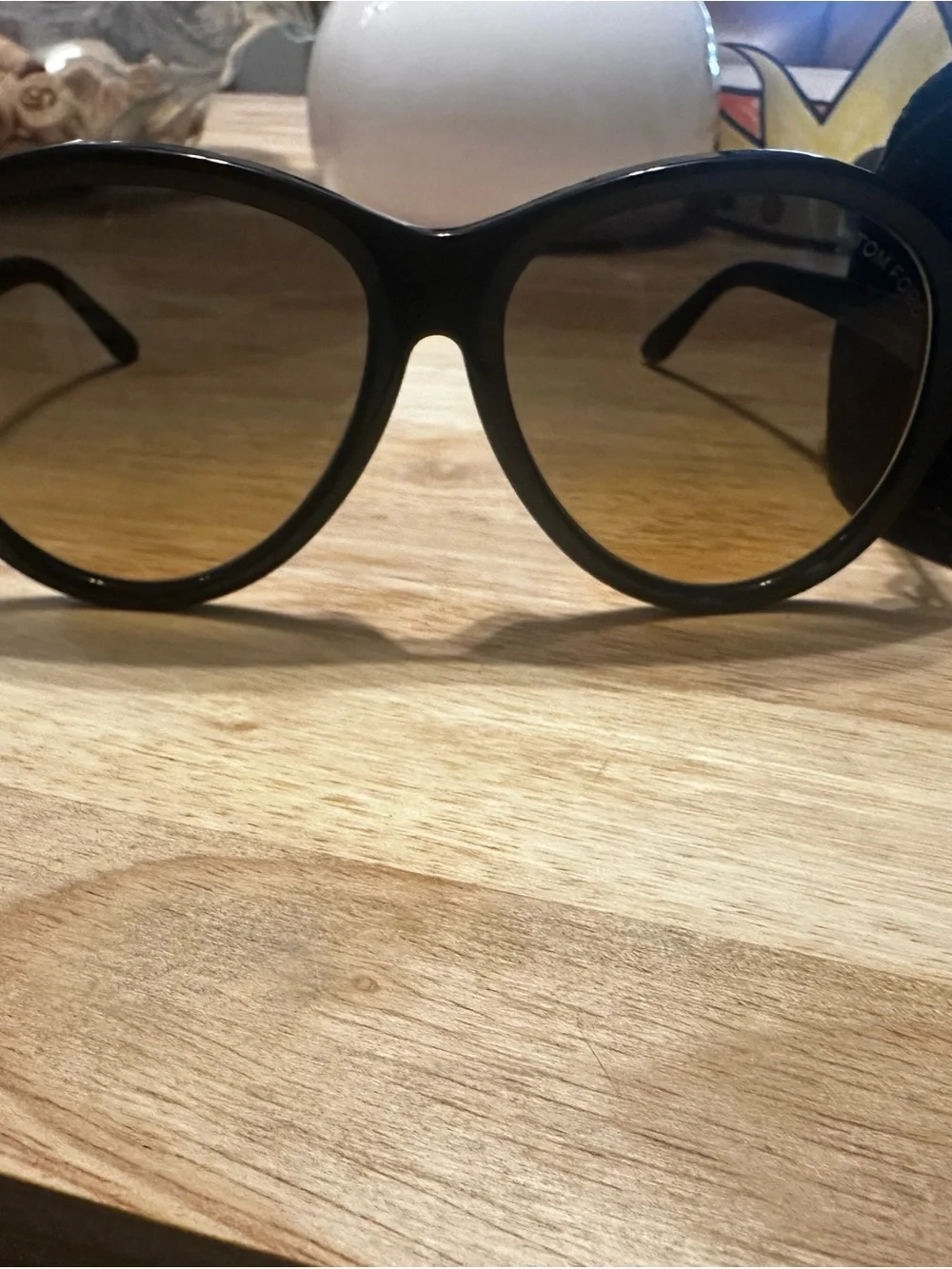 N/A stylish black